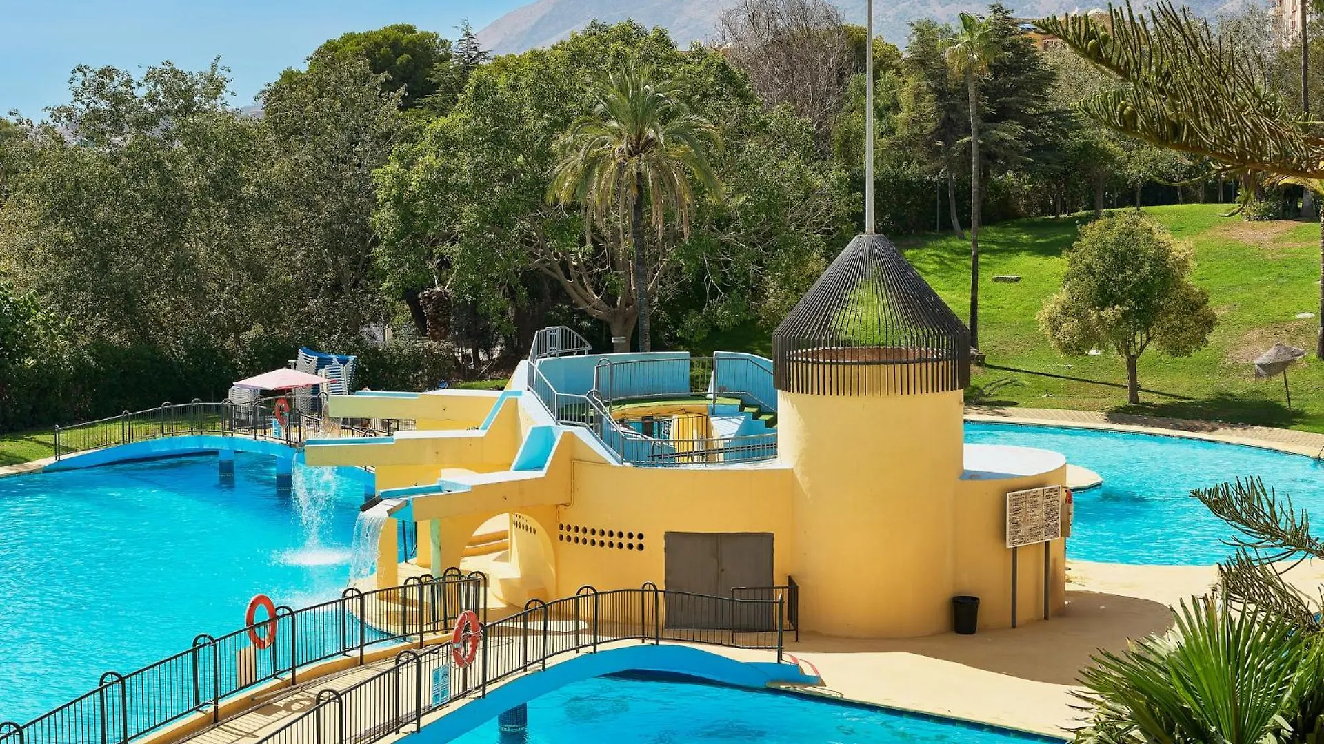 All Year Pool - Piscina Todo El Ano Minerva Nature Boutique 0*, Benalmadena Spain